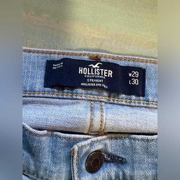 Hollister Jeans - Picture 3 of 3